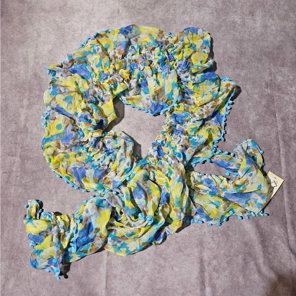 COLLECTION EIGHTEEN Floral Pop Boa POLYESTER Scarf 12" x 55"
